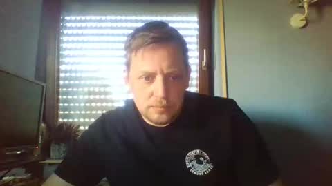 blonde32m online show from April 2026 09:34:02 AM