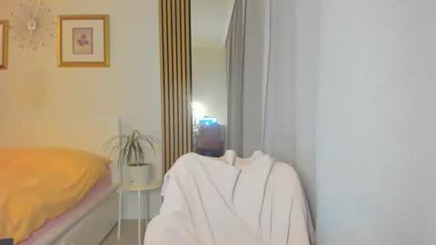 Nicole online show from February 2025 04:58:01 PM