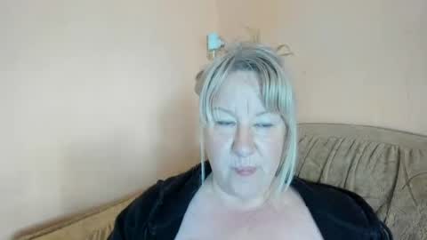 Snapshot of blonde_angel20 chatting on July 2026 03:52:02 AM Nicole online show from July 2026 03:52:02 AM