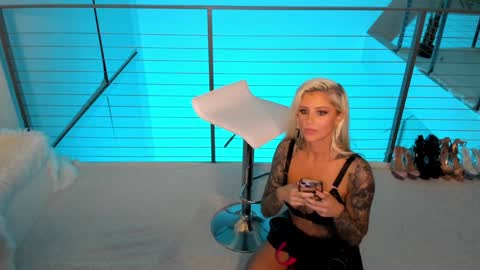 Blonde Rider online show from January 2025 05:17:02 AM