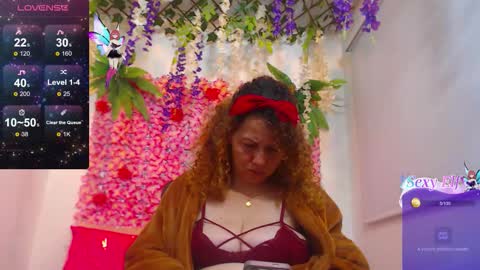 blonde_squirt_ online show from January 2026 12:29:02 PM