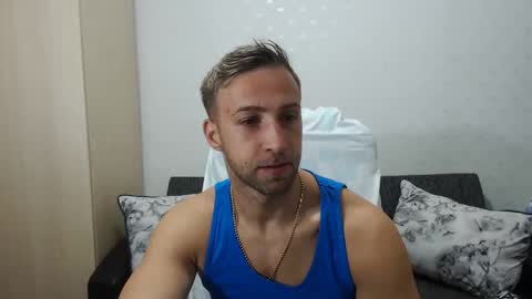 Snapshot of blondeagle chatting on September 2025 10:08:02 AM Mr Blond online show from September 2025 10:08:02 AM