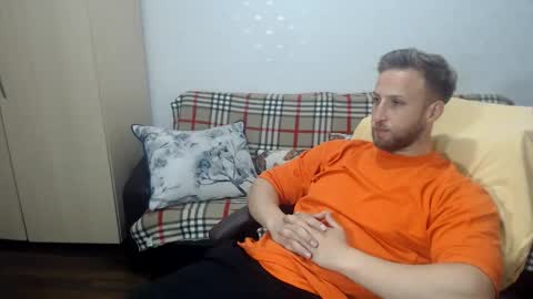 Snapshot of blondeagle chatting on June 2026 07:35:02 PM Mr Blond online show from June 2026 07:35:02 PM