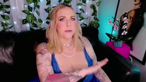 JJ online show from November 2025 08:25:02 AM