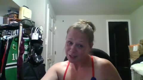 Snapshot of blondetoplease chatting on July 2026 07:04:02 AM blondetoplease online show from July 2026 07:04:02 AM