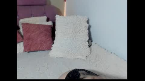 Esperanza online show from March 2026 02:49:01 AM