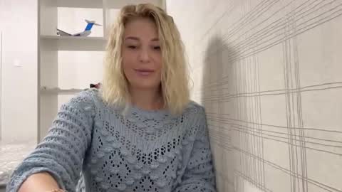 blondie_xoxoxo online show from September 2025 09:22:02 AM
