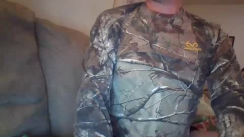 Snapshot of blondieblu89 chatting on January 2025 07:24:01 AM First Time College Boy online show from January 2025 07:24:01 AM