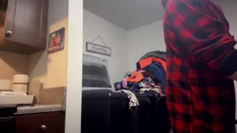 Snapshot of blondieblu89 chatting on January 2025 08:33:01 AM First Time College Boy online show from January 2025 08:33:01 AM