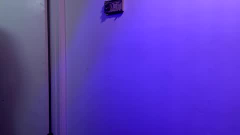 Snapshot of blondieblu89 chatting on January 2025 07:11:02 AM First Time College Boy online show from January 2025 07:11:02 AM