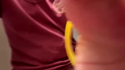 Snapshot of blondieblu89 chatting on January 2025 01:58:02 AM First Time College Boy online show from January 2025 01:58:02 AM