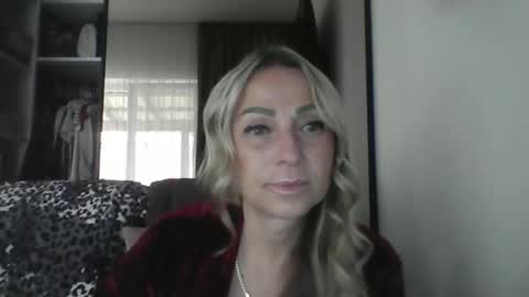 Iren online show from September 2025 09:20:01 AM