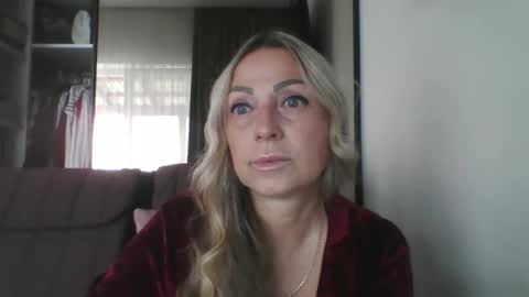 Iren online show from September 2025 07:31:01 AM