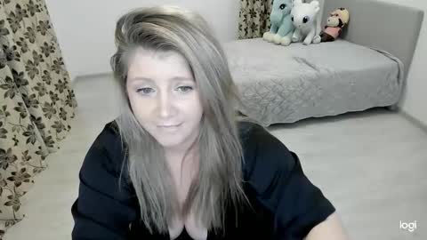blondysarah online show from March 2026 08:15:02 PM