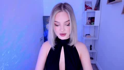 Snapshot of bloomingheart chatting on March 2025 07:49:02 PM Sophia online show from March 2025 07:49:02 PM