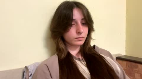 bloomsakuraa online show from April 2026 07:58:02 PM