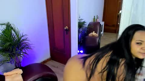 Snapshot of blue__style chatting on January 2025 12:17:02 PM blue__style online show from January 2025 12:17:02 PM