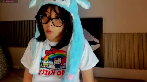 blue_sixx online show from September 2025 10:32:02 PM