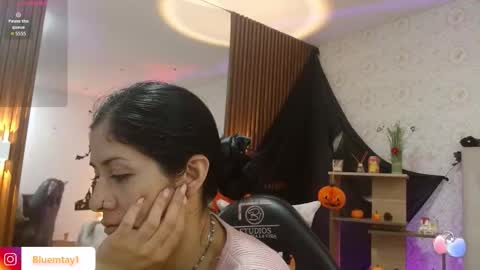 blue_tay1 online show from October 2025 11:55:02 AM