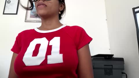 blueaby1 online show from October 2025 05:47:03 PM