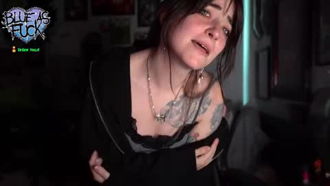 Blue online show from October 2025 12:11:02 AM