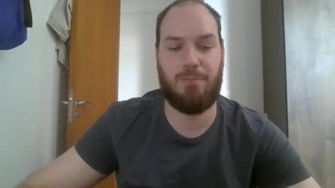 Blue online show from February 2025 03:26:01 PM