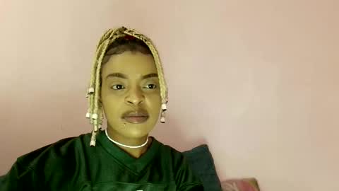 Tee online show from September 2025 11:10:02 AM