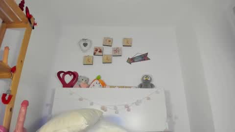 blueee_diamond online show from April 2026 09:20:02 PM