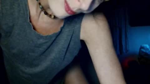 Blueeyedlie online show from February 2025 06:31:01 AM