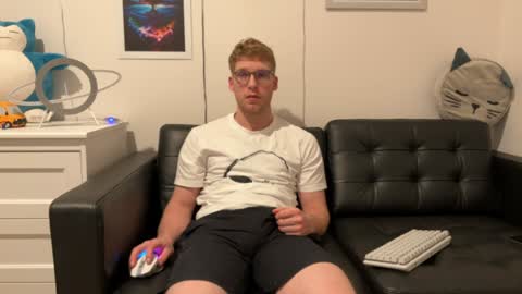 blueeyedtallguy online show from December 2024 05:07:02 AM