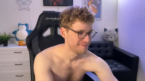 blueeyedtallguy online show from January 2025 01:58:01 AM