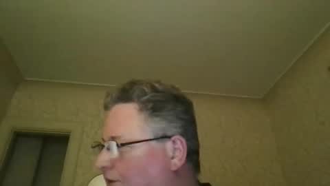 bluemoose70 online show from February 2026 11:49:01 PM