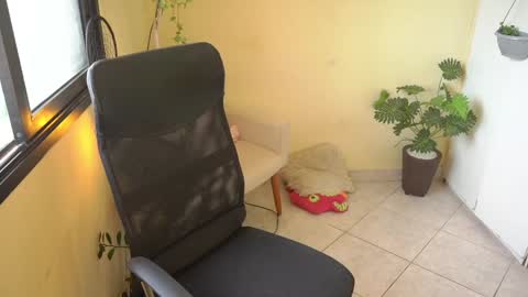 FLORAA online show from February 2025 12:28:01 PM