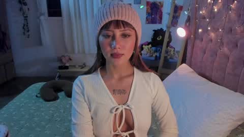 Snapshot of blumasweet chatting on December 2024 07:28:02 AM Bluma Sweet online show from December 2024 07:28:02 AM
