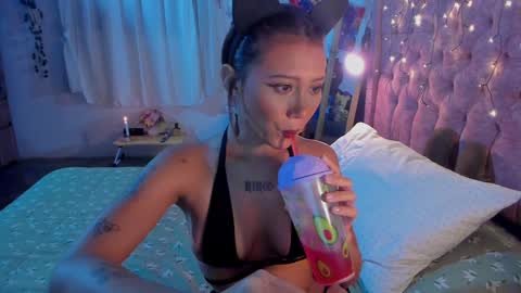 Snapshot of blumasweet chatting on January 2025 01:38:02 AM Bluma Sweet online show from January 2025 01:38:02 AM