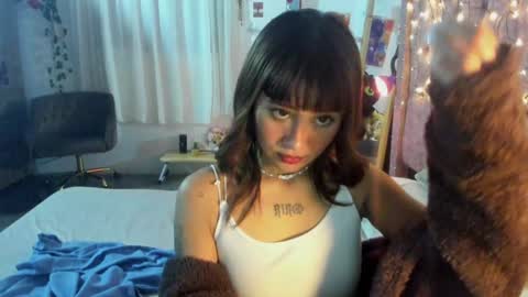 Snapshot of blumasweet chatting on January 2025 10:24:02 AM Bluma Sweet online show from January 2025 10:24:02 AM