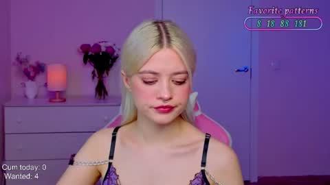 Snapshot of blush_im_crush chatting on June 2026 05:13:02 PM Wendy online show from June 2026 05:13:02 PM