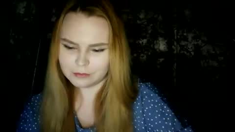 blushing_star online show from November 2025 05:06:01 PM