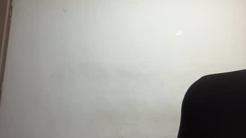 Snapshot of bob_pettersonn chatting on December 2024 01:02:02 AM Bob INDEPENDENT MODEL online show from December 2024 01:02:02 AM