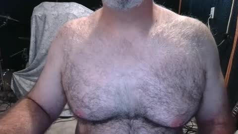 BobbyHill27b online show from September 2025 04:41:01 PM