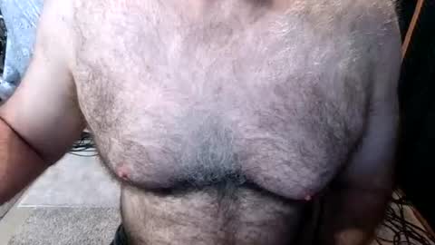 Snapshot of bobbyhill27b chatting on June 2026 03:47:01 PM BobbyHill27b online show from June 2026 03:47:01 PM