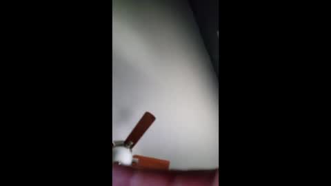 bobbylicious42 online show from April 2026 10:23:02 PM