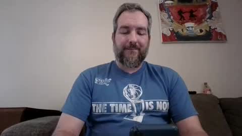 Bobchmw online show from October 2025 08:04:01 PM