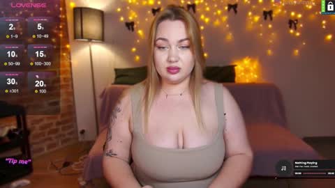  Lina  online show from December 2024 08:57:02 PM