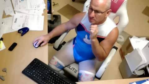 bodymen1 online show from November 2025 08:35:01 AM