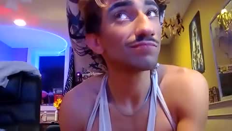 Sailorartemis online show from November 2025 07:55:02 AM