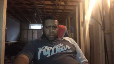 Bogarcon234 online show from November 2025 07:07:02 PM