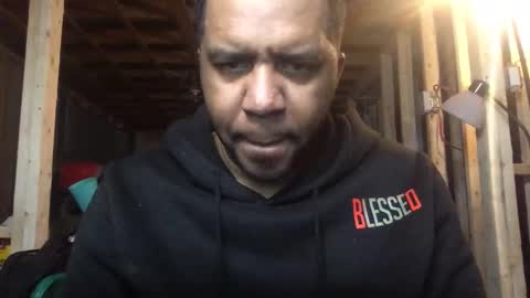 Bogarcon234 online show from April 2026 06:44:02 PM