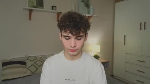 ALEXPVT IS OPEN online show from October 2025 06:46:02 AM