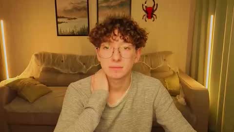 ALEXPVT IS OPEN online show from November 2025 06:41:04 PM